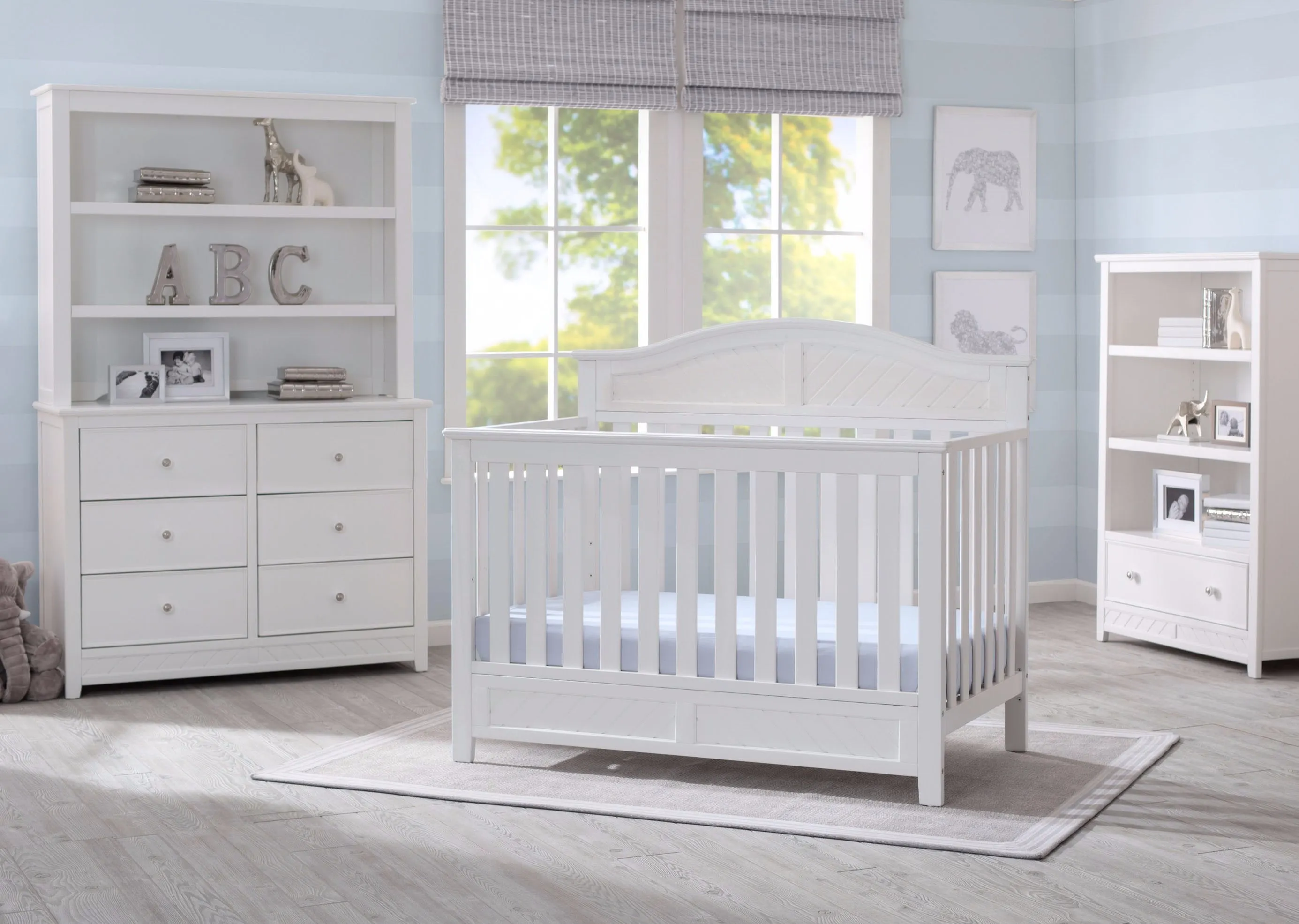 Bennington Elite Curved 4-in-1 Crib
